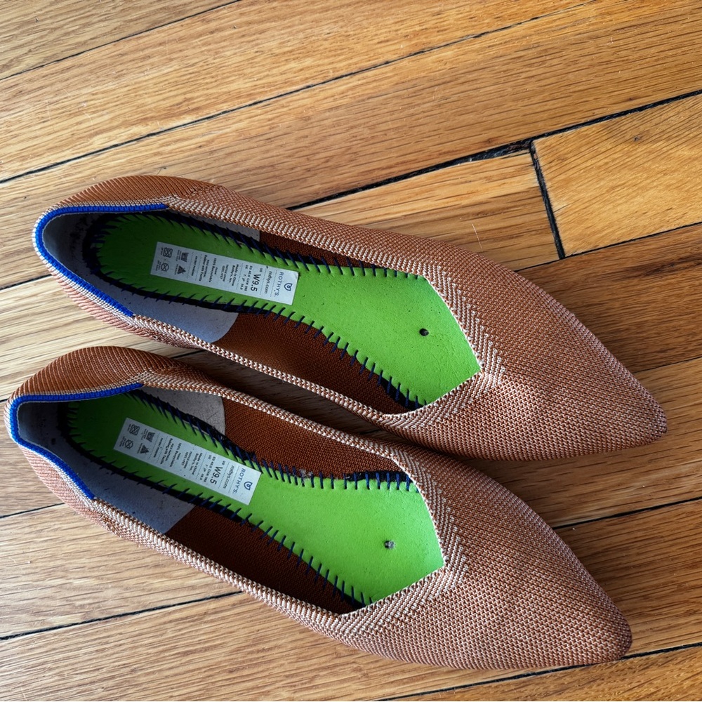 Rothy’s pointed toe flat